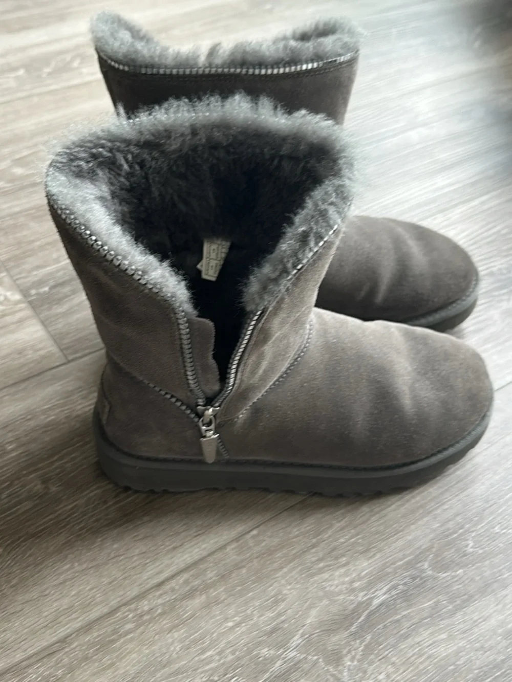 UGG Women's Short Zip Suede Boots in Charcoal Gray